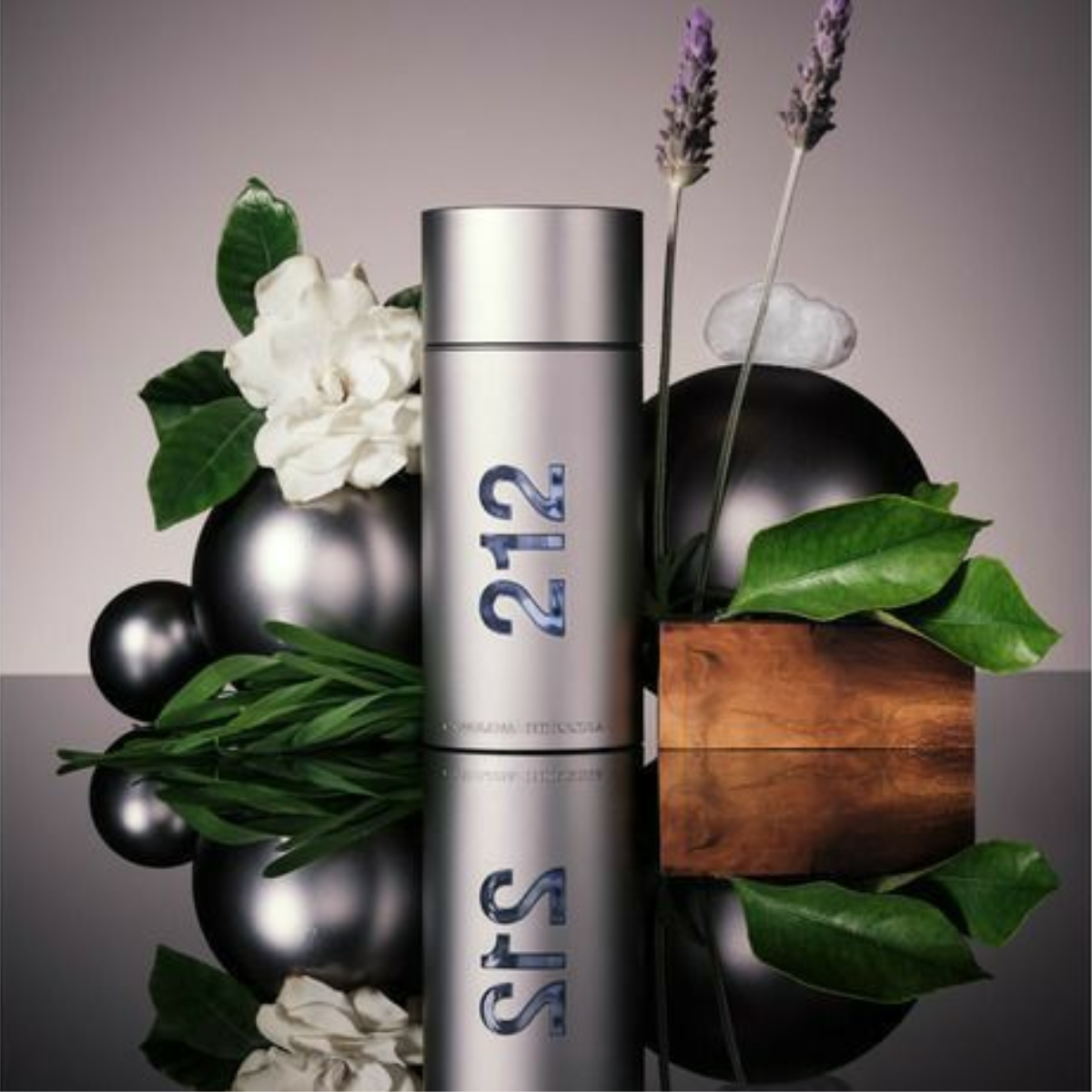 Perfume Carolina Herrera 212 NYC